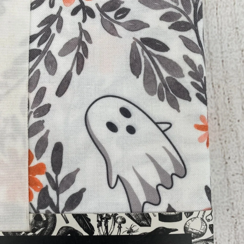 Tahari Home Tablecloth 60x84 White Ghost Floral Oblong Halloween Metallic Fall